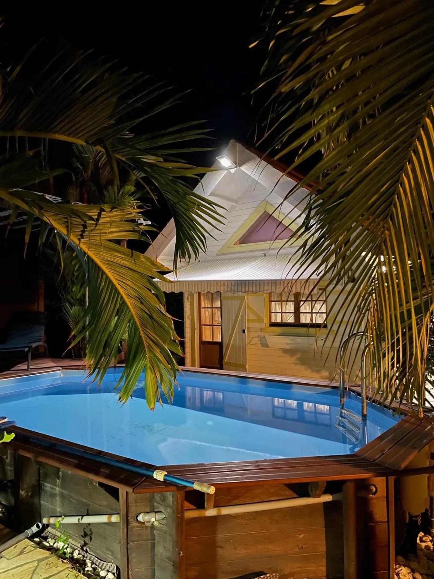 Chalet Confortable Au Vauclin Avec Piscine Privee 르 보클린 외부 사진
